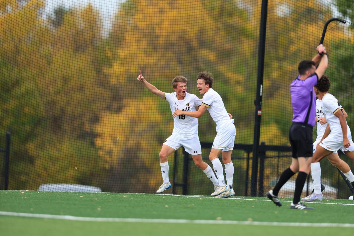 St. Olaf Men’s Soccer ranks no. 8 nationally after win against Gustavus Adolphus College