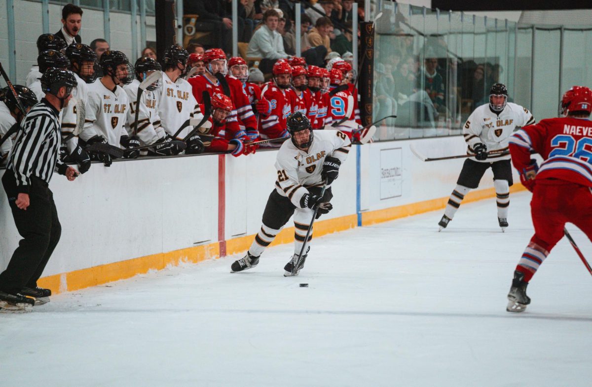 Men's Hockey - Mike Bostrom_St. Olaf Athletics-min