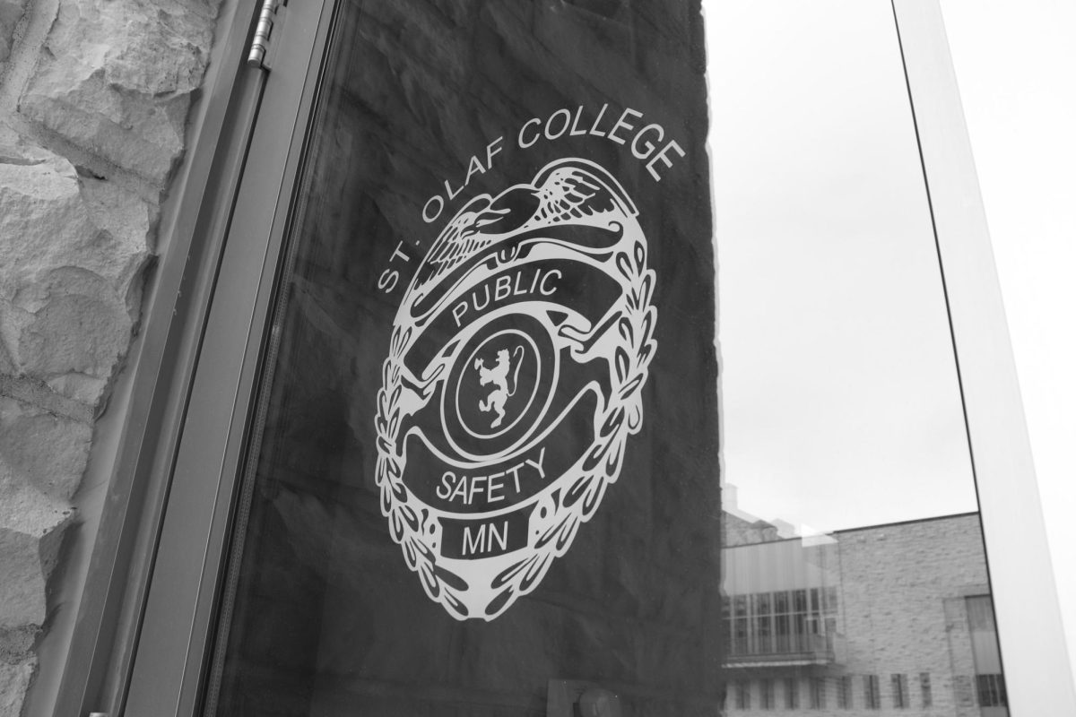 St. Olaf opts against campus-wide soft lockdown, students remain concerned