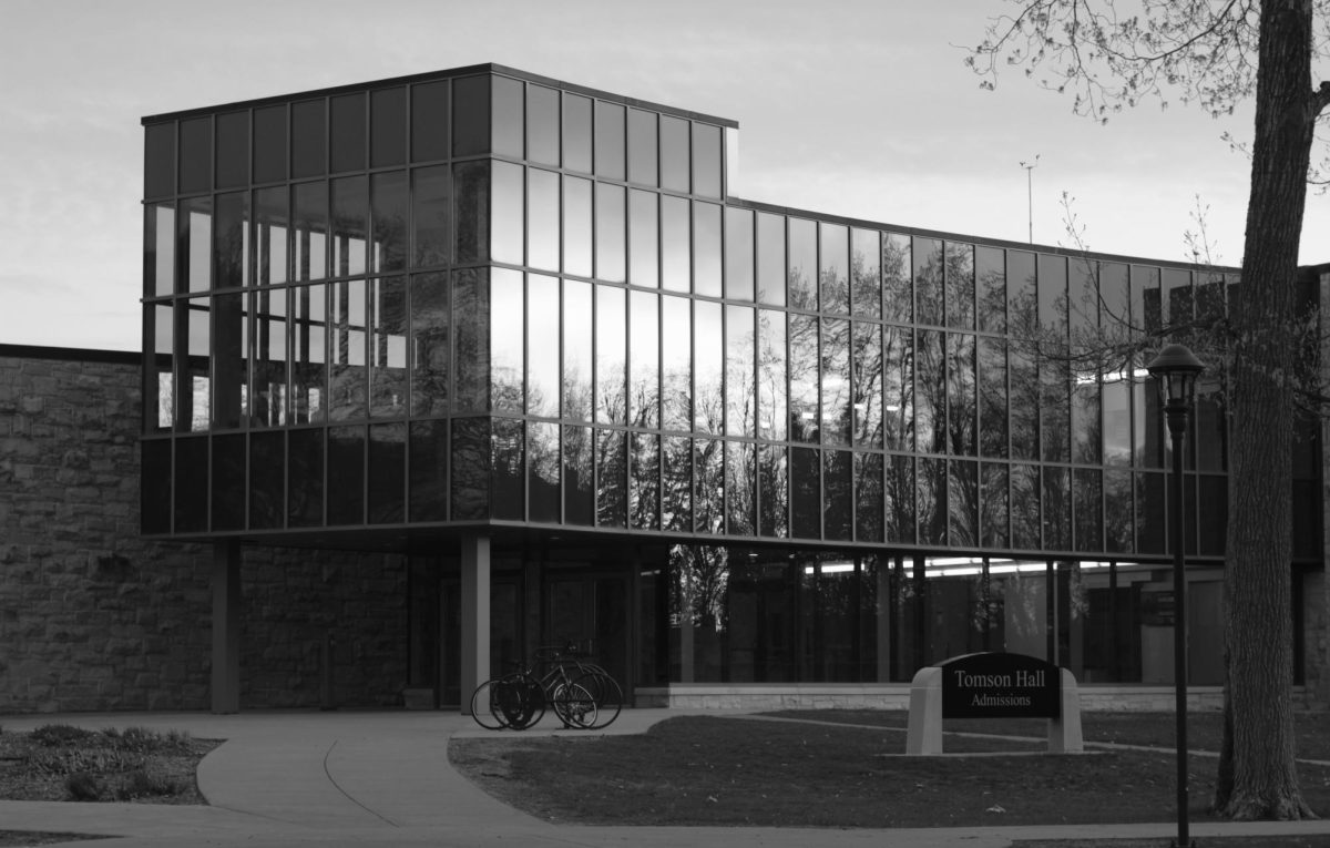 Why doesn’t St. Olaf have a business major?