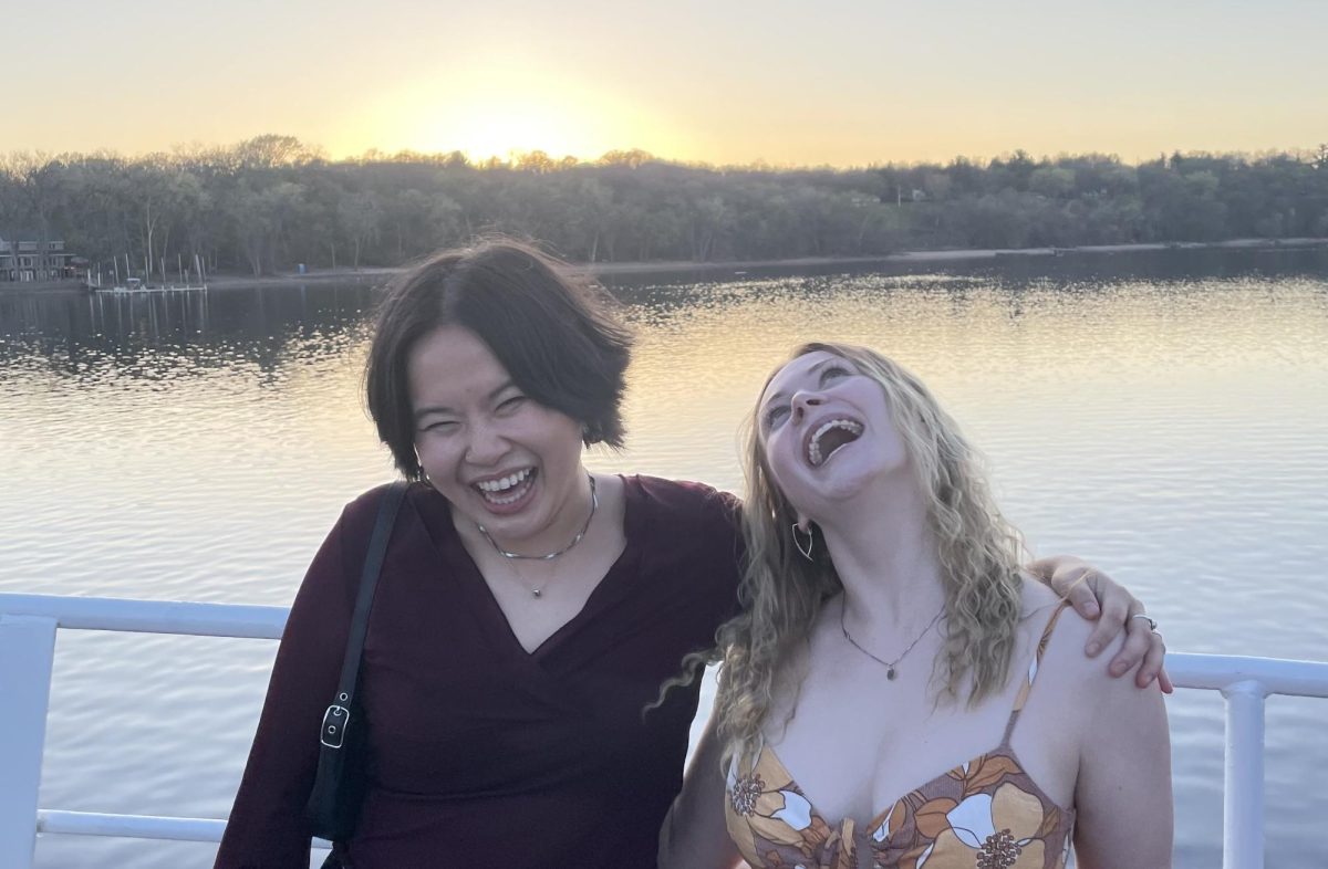 Cows, Comments and Confessions: Ashlyn and Kenzie have thoughts